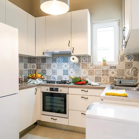 Heritage Apartment *